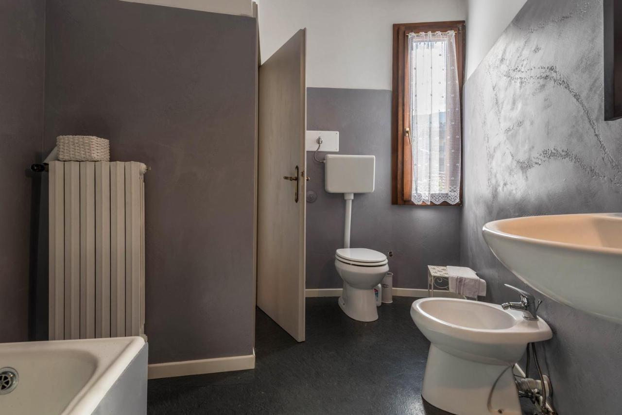 Apartamento Casa Forni Torbole Sul Garda Exterior foto