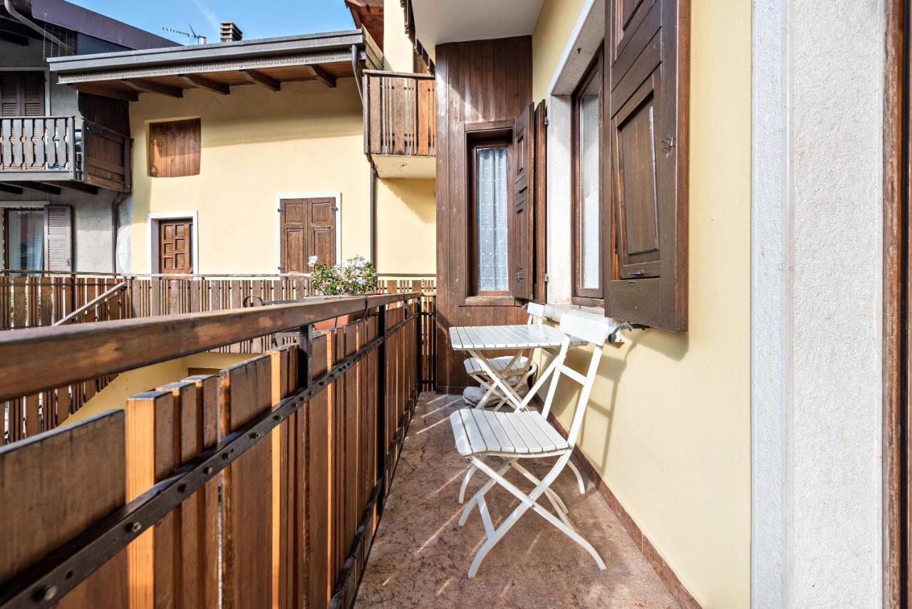 Apartamento Casa Forni Torbole Sul Garda Exterior foto